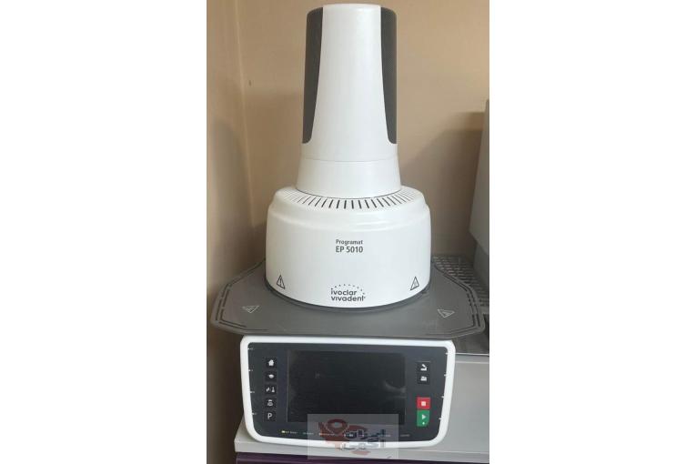 دستگاه آنالیز خودکار لنز تاپکن سولوس