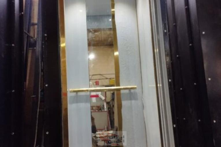 کابین آسانسور و تزئینات سر ساختمان